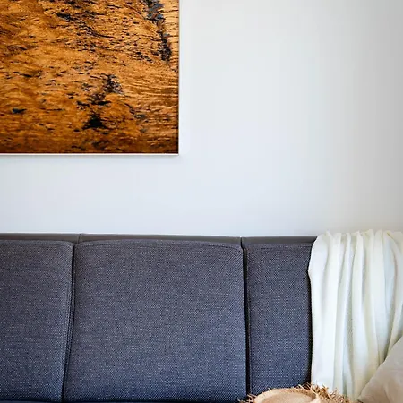 Kogo Apartment *