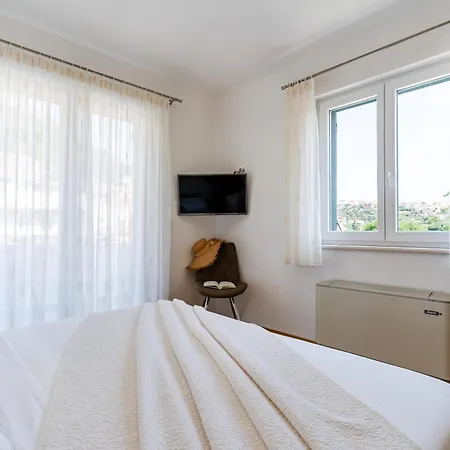 Apartment Kogo