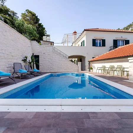 Kogo Apartment Hvar Town