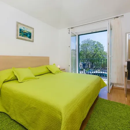 Apartment Kogo